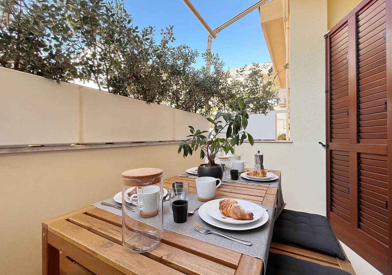 Апартаменты Solemar Sicilia - White Loft Палермо Экстерьер фото