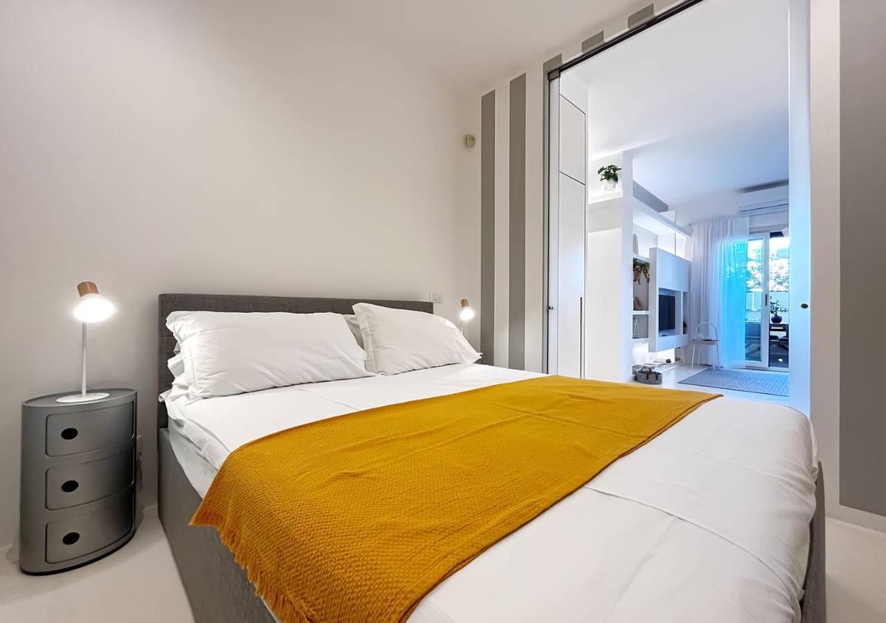 Апартаменты Solemar Sicilia - White Loft Палермо Экстерьер фото