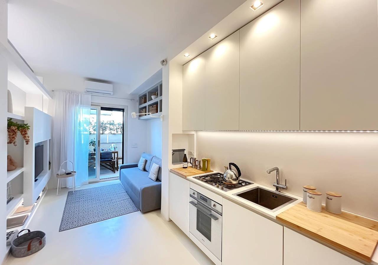 Апартаменты Solemar Sicilia - White Loft Палермо Экстерьер фото